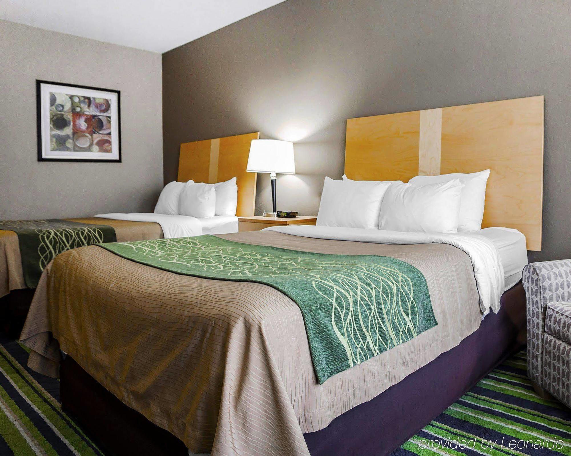 Comfort Inn Kansas City / Airport Exteriör bild