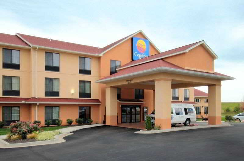 Comfort Inn Kansas City / Airport Exteriör bild